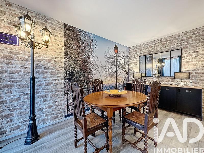 Appartement - 80 m² - 5 pièces