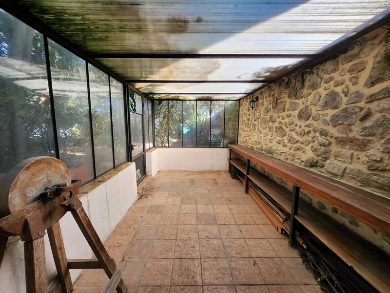 Maison - 247 m² - 9 pièces