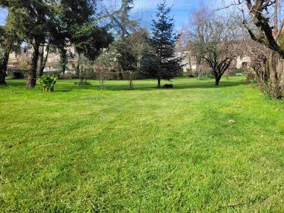 Propriété - 155 m² - 6 pièces