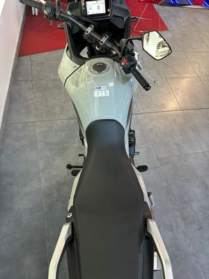 Honda Transalp 750 Full