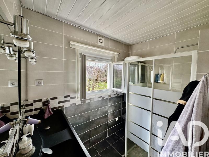 Maison - 127 m² - 6 pièces