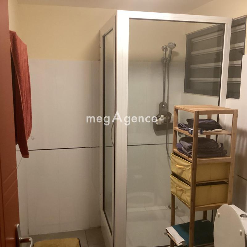 Appartement - 100 m² - 3 pièces