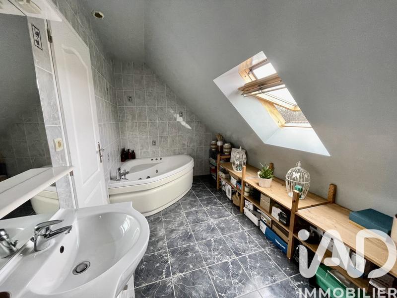 Maison - 165 m² - 7 pièces