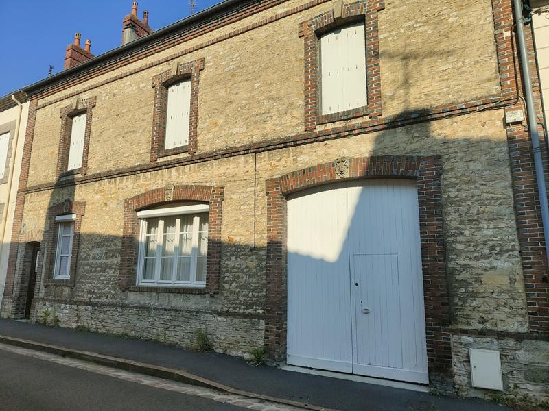 Maison ancienne - 105 m² - 6 pièces