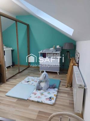 Maison - 90 m² - 5 pièces