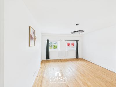 Appartement - 60 m² - 2 pièces