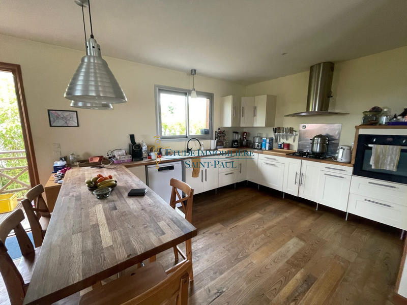 Maison - 136 m² - 5 pièces