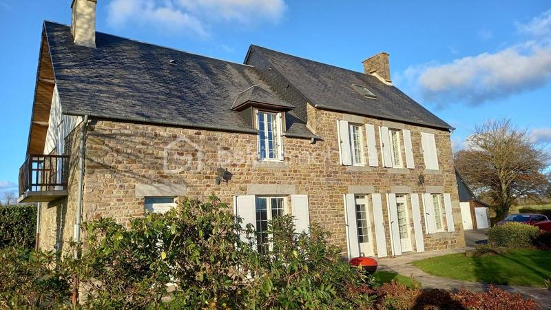 Maison en pierre - 145 m² - 8 pièces