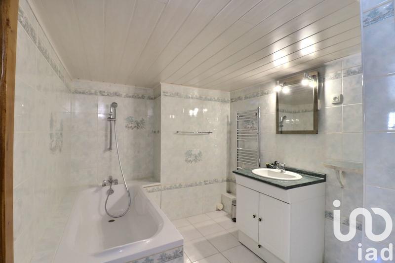 Maison - 150 m² - 8 pièces