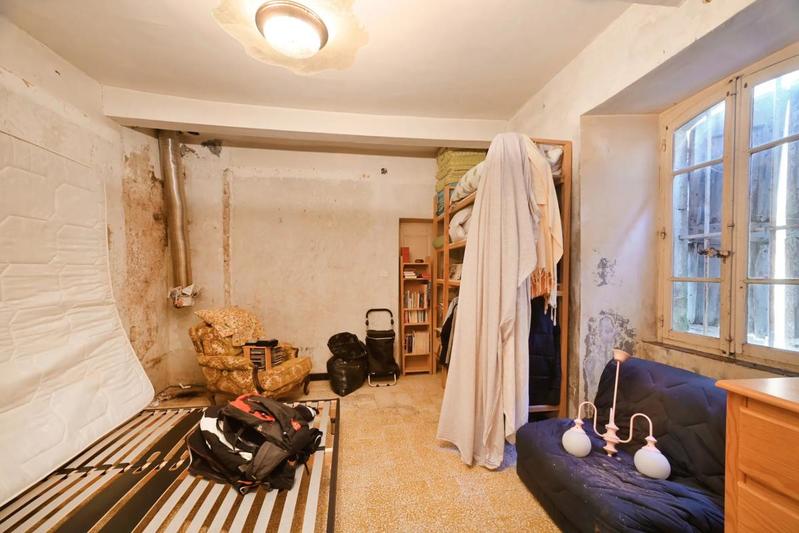 Maison - 300 m² - 10 pièces