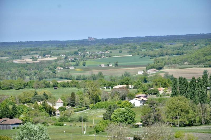 Maison de ville - 240 m² - 10 pièces