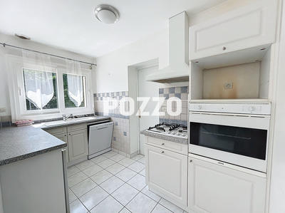 Maison - 100 m² - 6 pièces