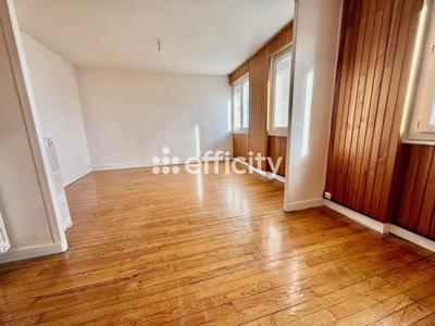 Appartement - 68 m² - 4 pièces