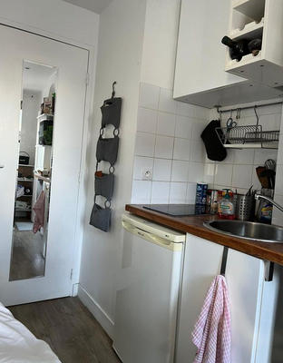 Studio - 10 m² - 1 pièce