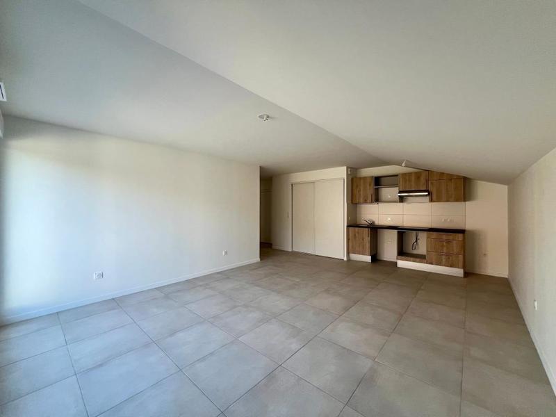 Appartement - 85 m² - 4 pièces