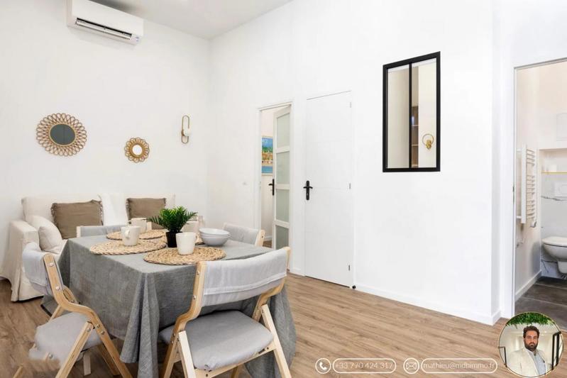 Appartement - 100 m² - 9 pièces