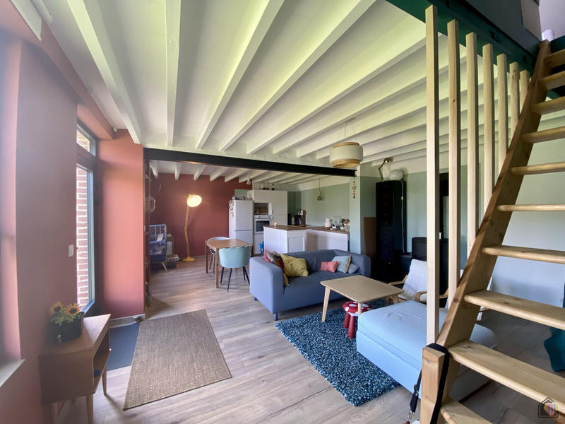 Maison traditionnelle - 87 m² - 5 pièces