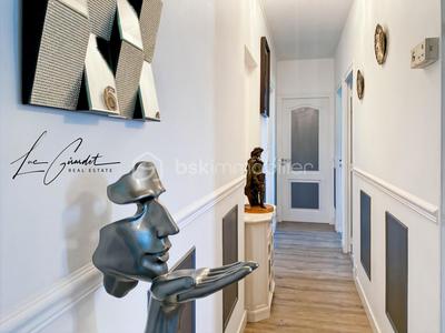 Maison - 176 m² - 6 pièces