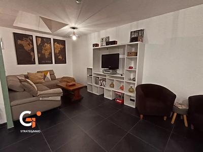Appartement - 86 m² - 6 pièces