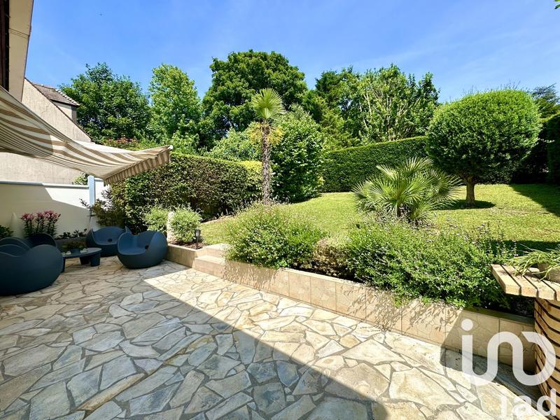 Maison - 141 m² - 7 pièces