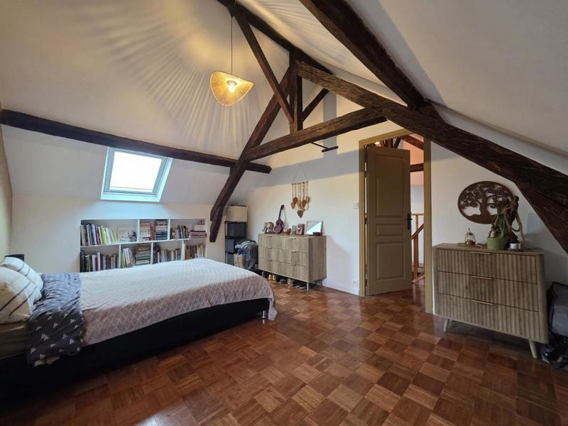 Maison - 93 m² - 4 pièces