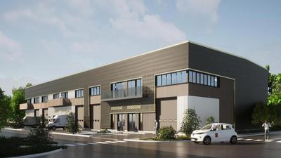 Local d'activités - 603 m²