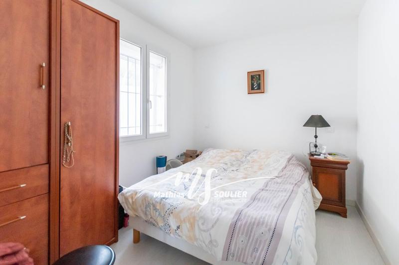 Maison - 181 m² - 8 pièces