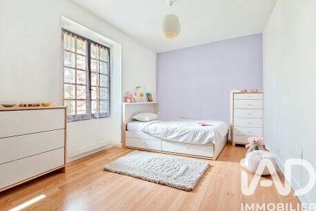 Maison - 87 m² - 5 pièces