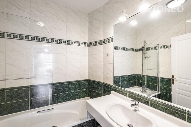 Appartement ancien - 55 m² - 2 pièces