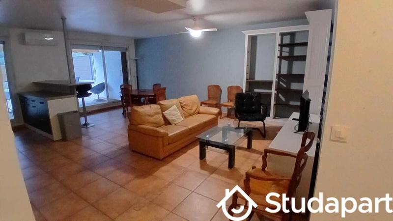 Appartement - 70 m² - 3 pièces