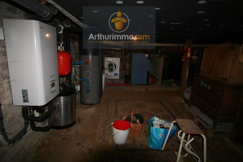 Maison - 96 m² - 7 pièces