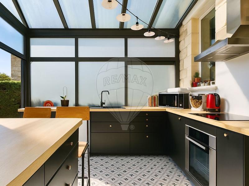 Maison - 115 m² - 6 pièces