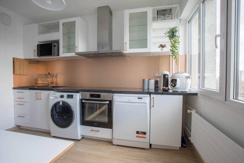 Appartement - 105 m² - 6 pièces