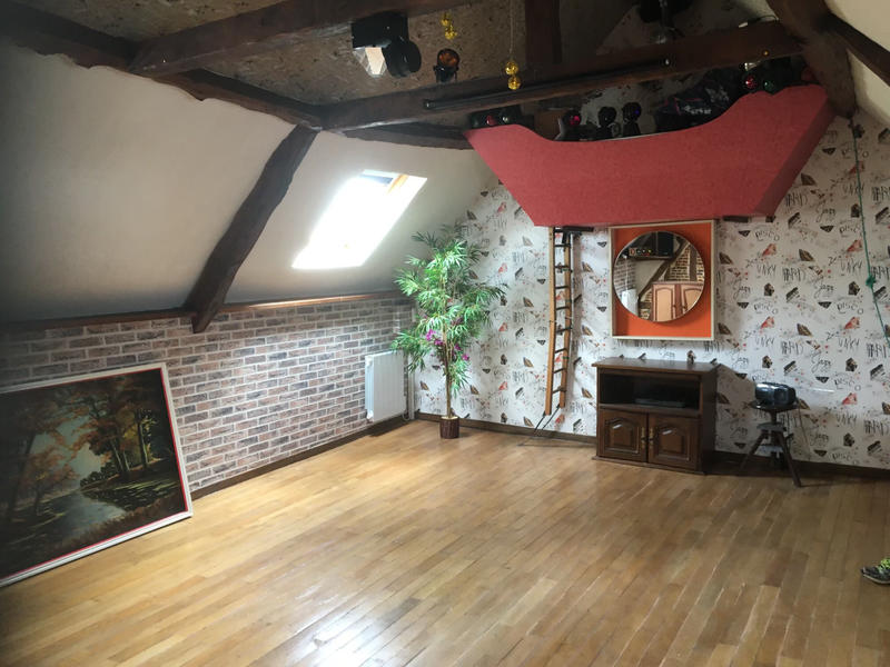 Maison - 276 m² - 5 pièces