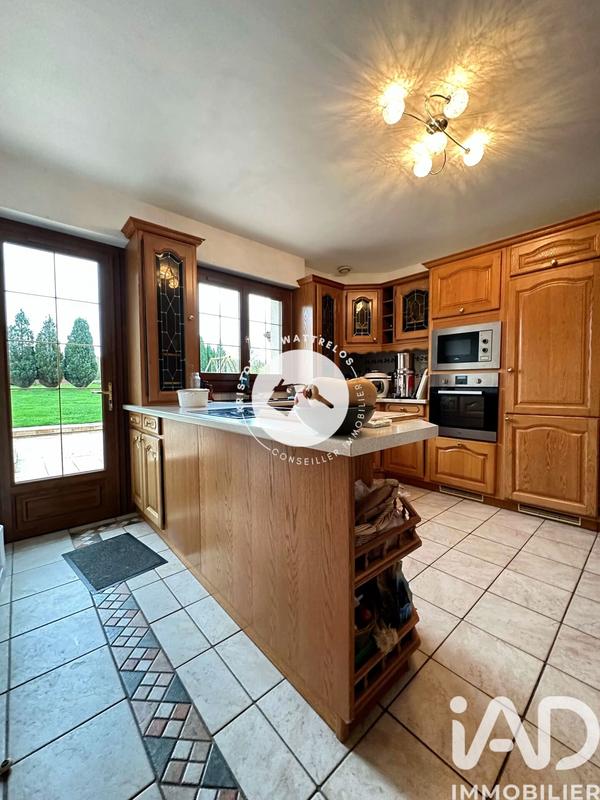 Maison - 180 m² - 5 pièces