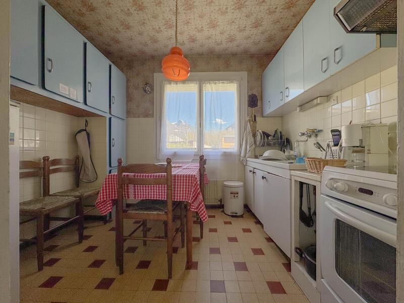 Maison - 100 m² - 6 pièces