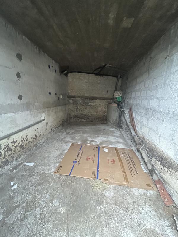 Parking / Garage - 14 m²