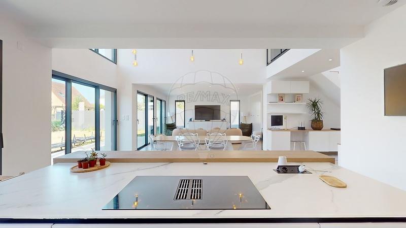 Maison d'architecte - 190 m² - 6 pièces