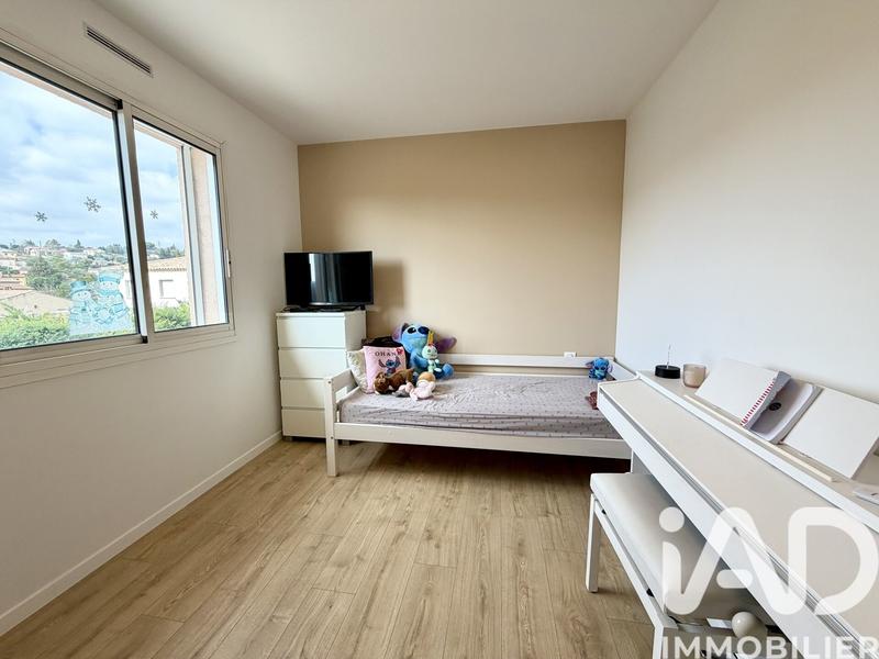 Maison - 255 m² - 7 pièces