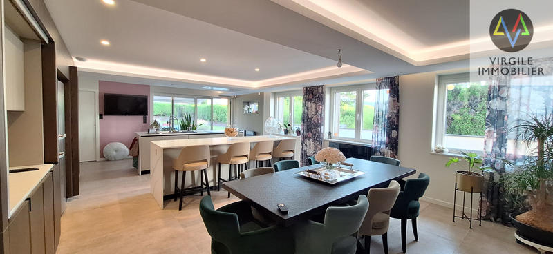 Villa - 174 m² - 6 pièces