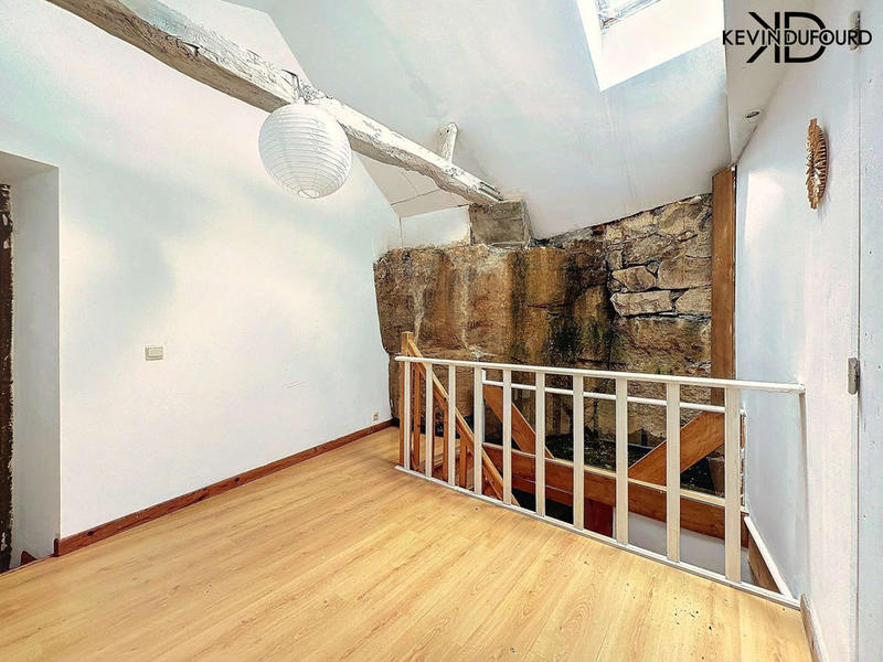 Mas - 317 m² - 11 pièces