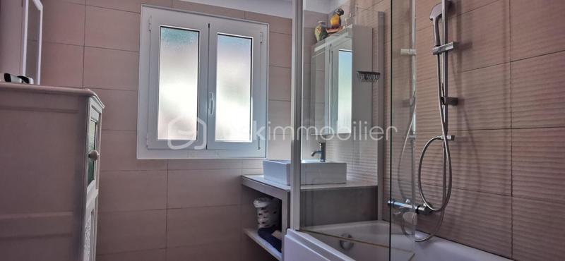 Villa - 118 m² - 6 pièces