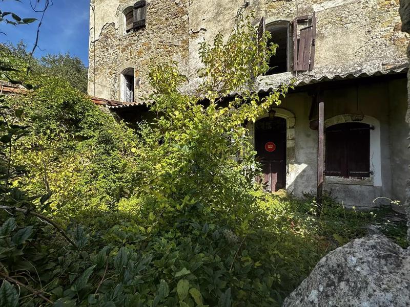 Appartement - 145 m² - 5 pièces