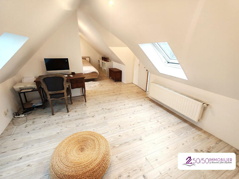 Maison - 142 m² - 7 pièces