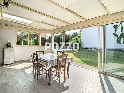 Maison - 137 m² - 4 pièces