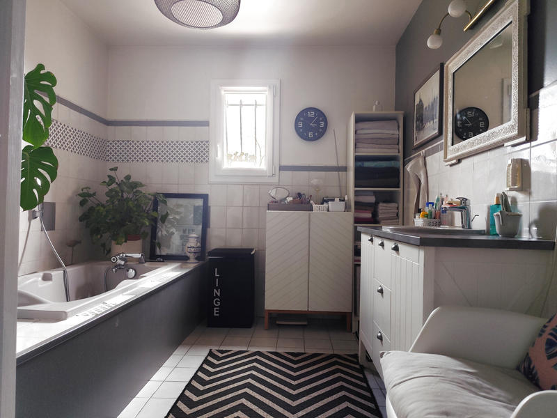 Maison - 178 m² - 9 pièces