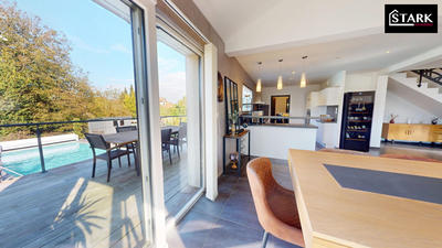 Maison - 138 m² - 5 pièces