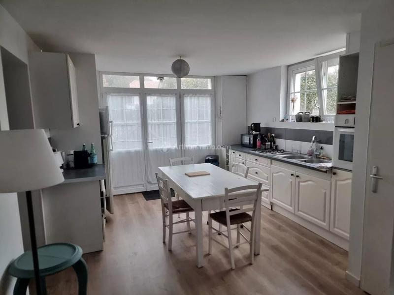 Maison - 170 m² - 8 pièces