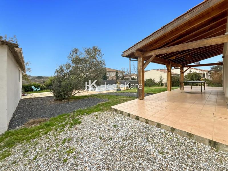 Maison - 211 m² - 6 pièces