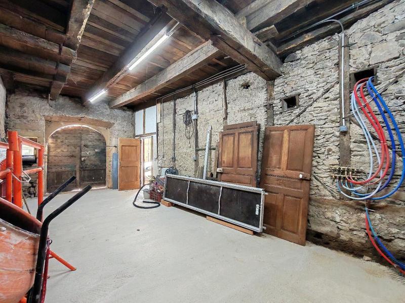 Maison - 372 m² - 8 pièces